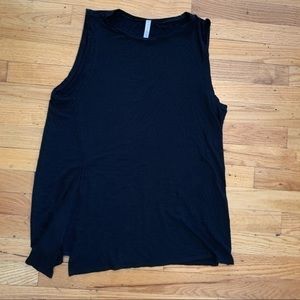 Fabletics size large black tank